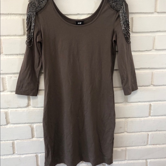 H&M Beaded Shoulder Detail Dress - Picture 2 of 4